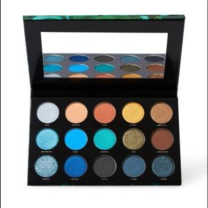 🎉 CENOTE Eyeshadow Palette
